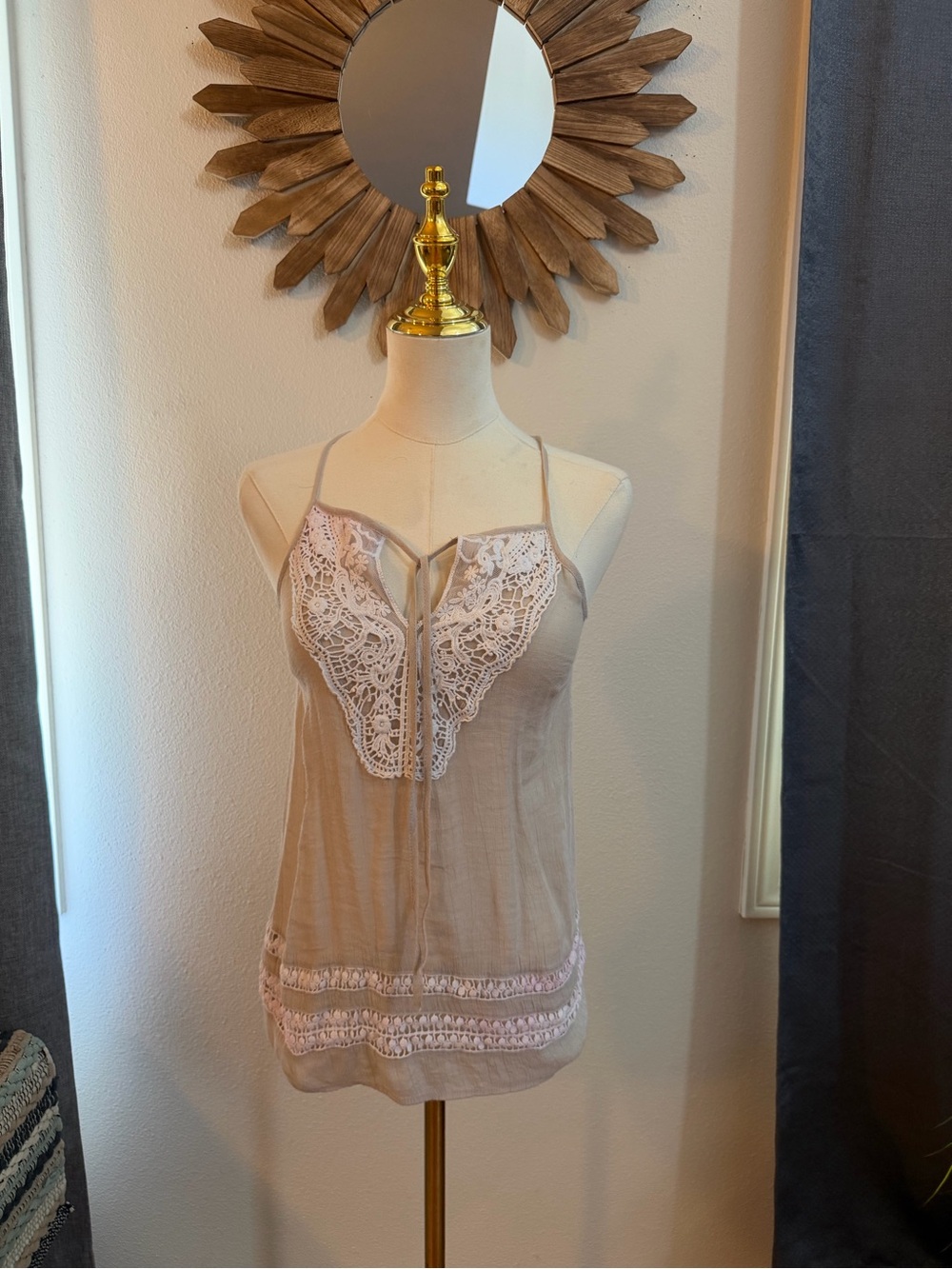 Boho Lace-Trim Beige Cami Tank Top - Women small